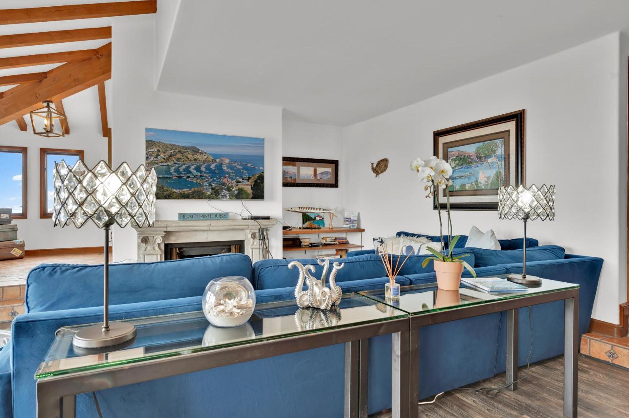 Gorgeous Oceanfront Villa With Panoramic Views Avalon Exteriör bild