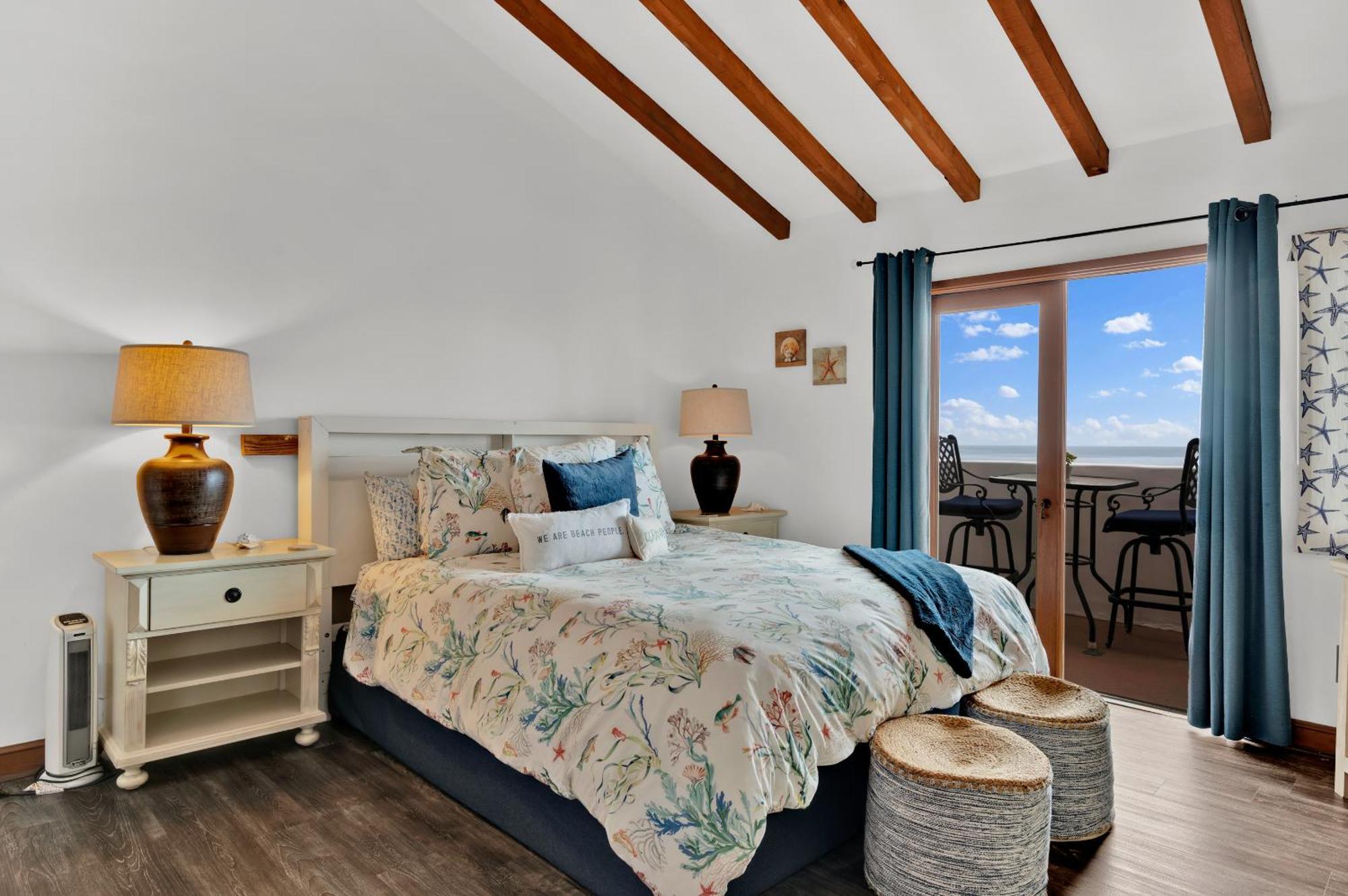Gorgeous Oceanfront Villa With Panoramic Views Avalon Exteriör bild